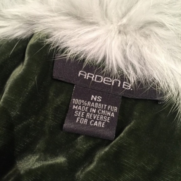 Arden B Genuine Rabbit Fur Green Velvet Stole - Picture 4 of 5